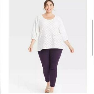 21. Ava & Viv Plus White 3/4 Puff-Sleeve Eyelet Knit Blouse